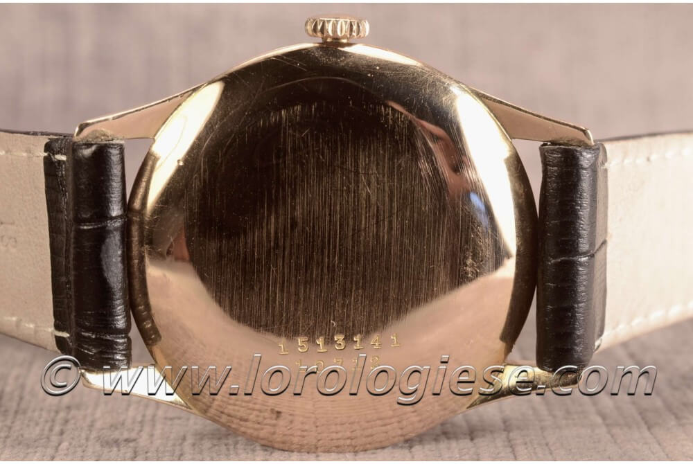 universal-geneve-vintage-1951-red-gold-watch-tropical-chocolate-brown-clous-de-paris-dial-ref-10712-cal-263-5 (1)