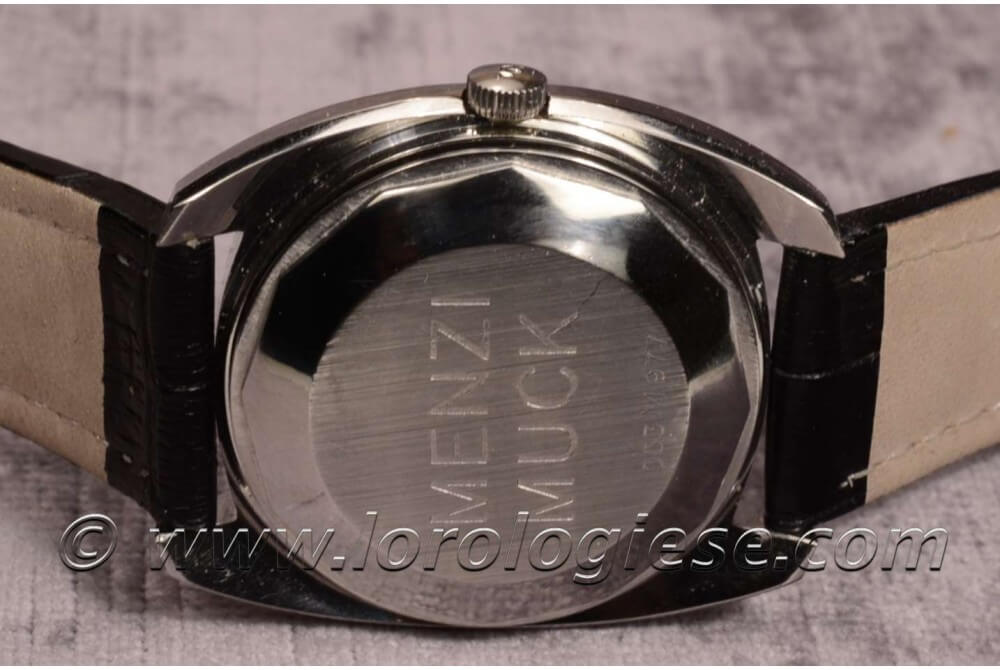 zenith-defy-gauss-vintatge-watch-cal-zenith-2562pc-top-condition-5 (1)