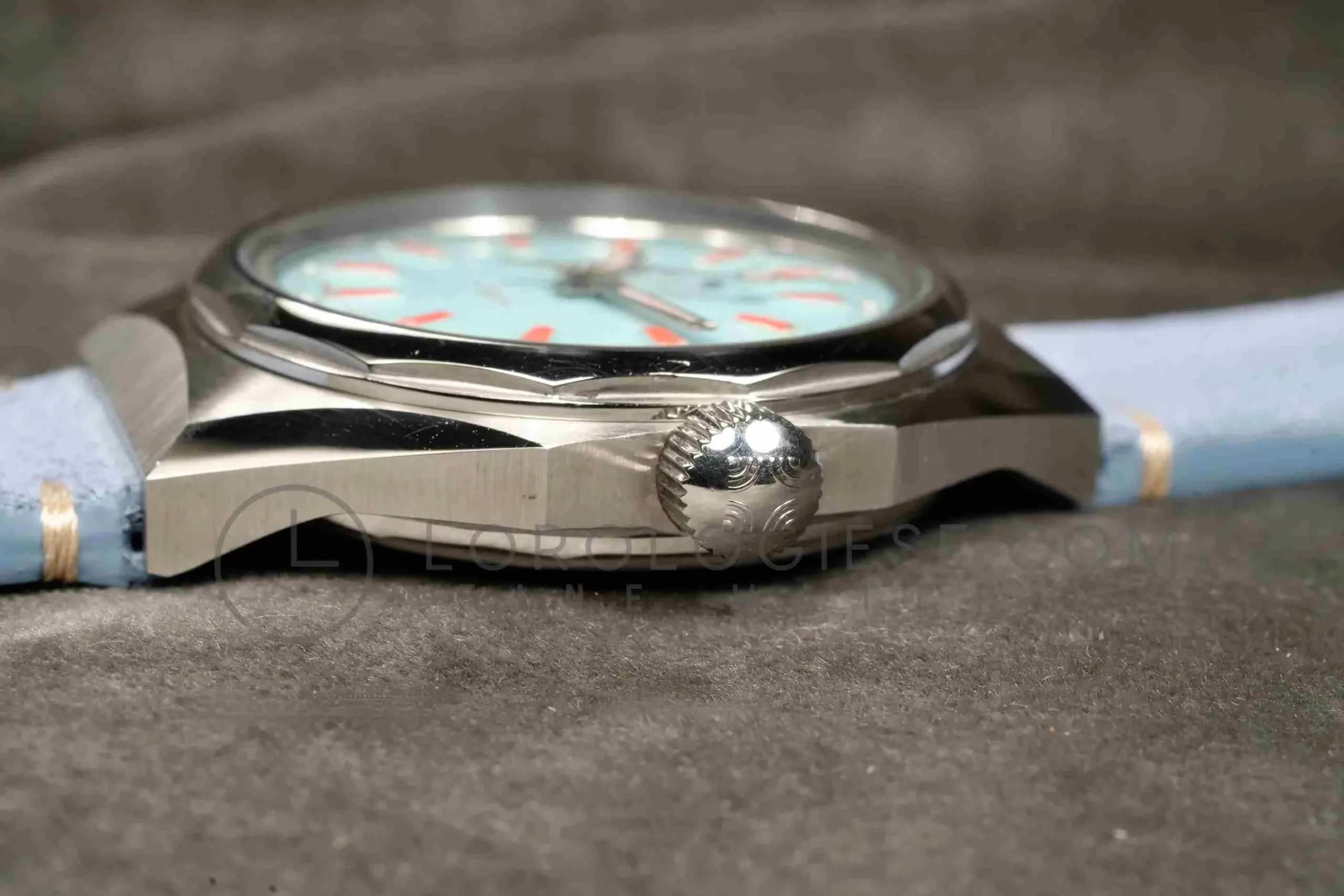 ZENITH DEFY A3642 AA TIFFANY 2552PC 8_4_11zon_8_11zon