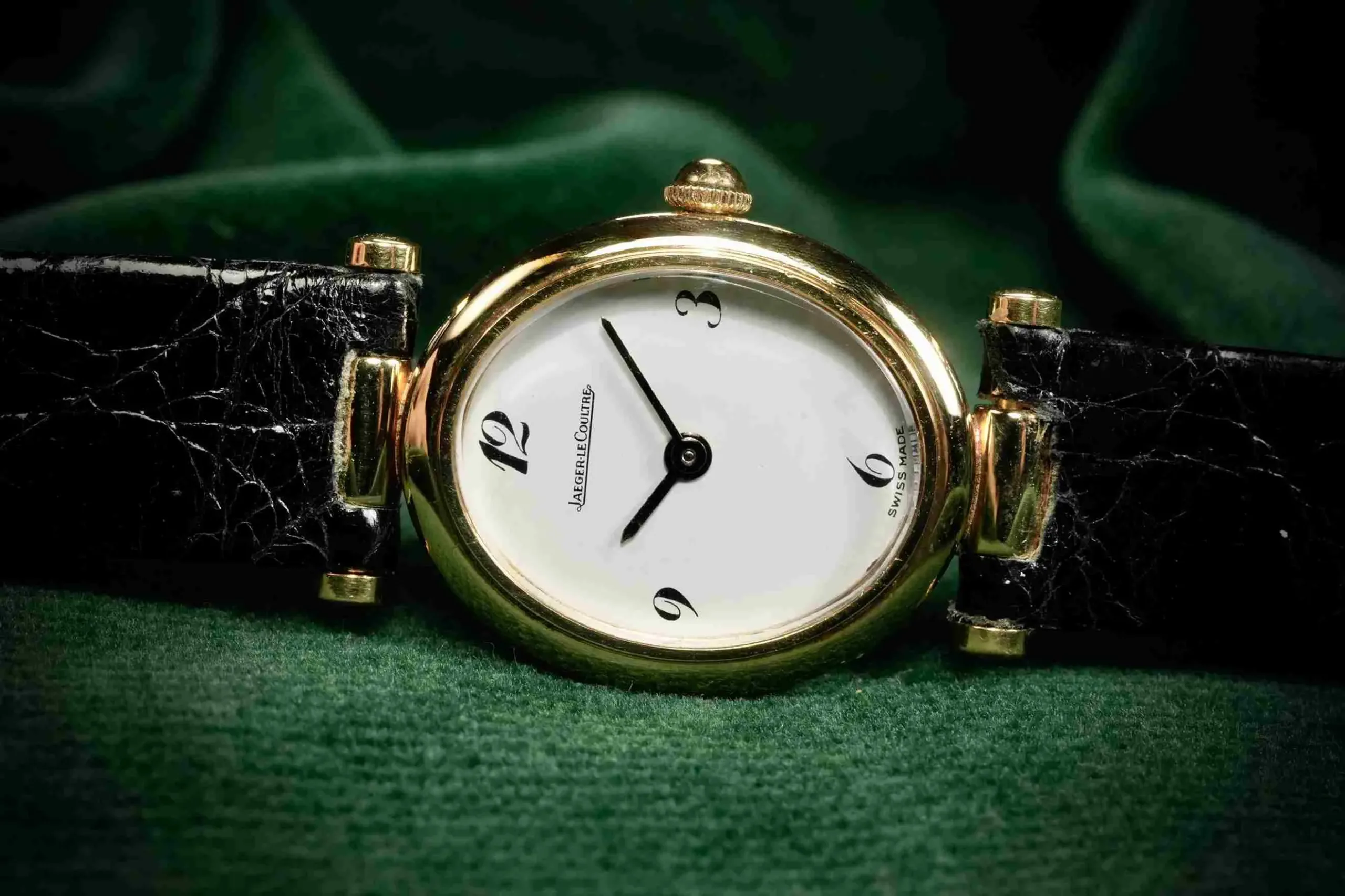 Jaeger LeCoultre - Oval Ref. 9119 18kt. Gold Vintage Lady`s Watch - Cal. 818/3