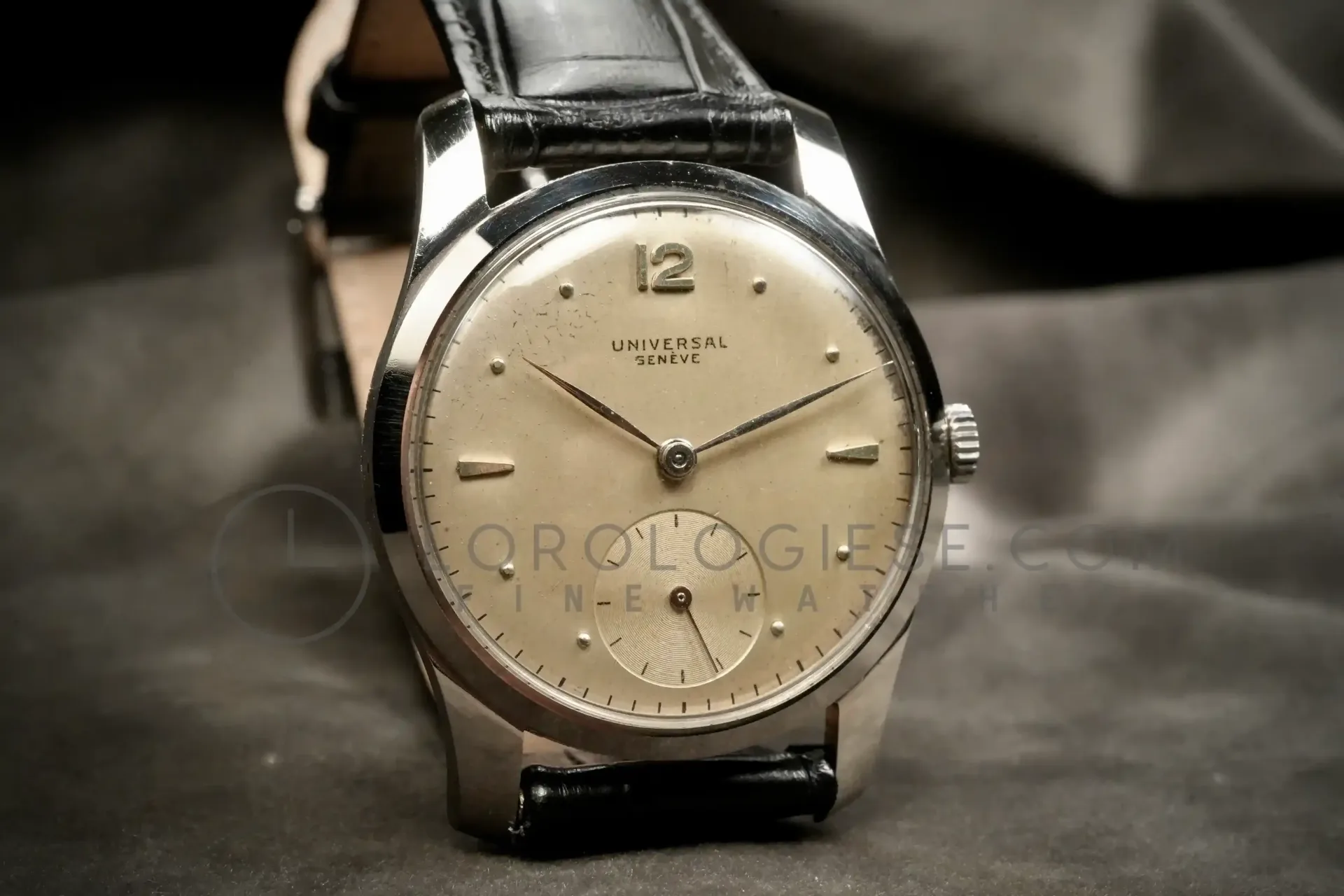 UNIVERSAL GENEVE CLASSIC 212204 AP SLV 128 2_3_11zon_3_11zon