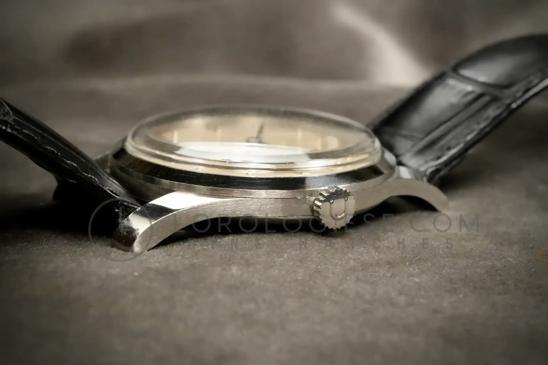 UNIVERSAL GENEVE CLASSIC 212204 AP SLV 128 7_8_11zon_8_11zon