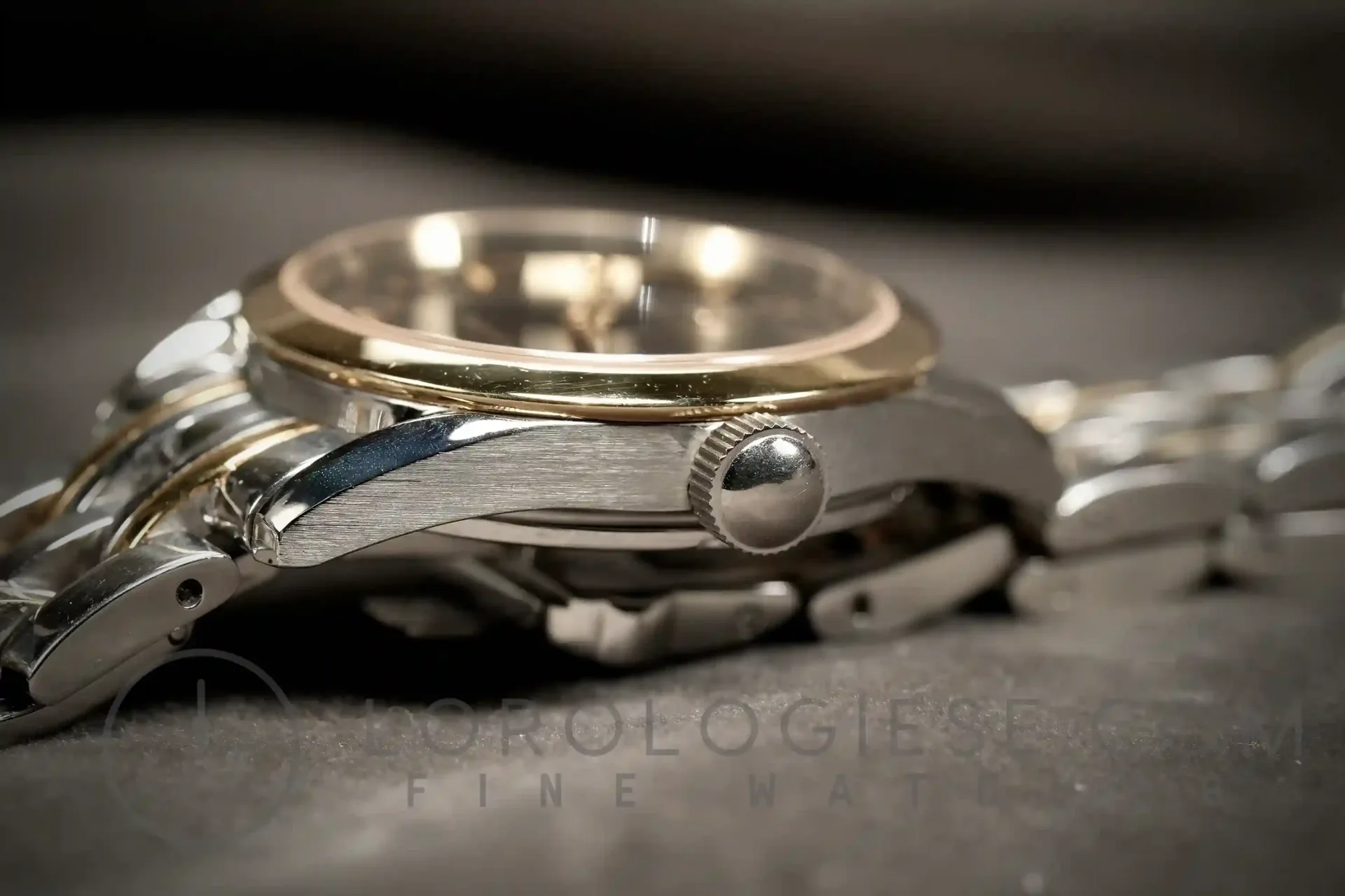 UNIVERSAL GENEVE AUTOMATIC 271.971 AOAO BLK UG71 8_11_11zon_8_11zon